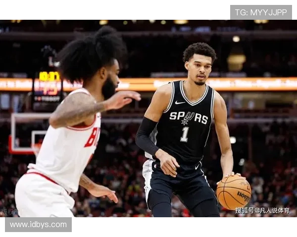 文班亚马新打法显成效全场仅9次出手却贡献全队最高5助攻